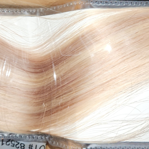 Remi Human hair 2 toned blonde tapes 22 in - Picture 3 of 5